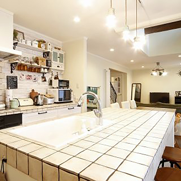 『プロヴァンス』~ Plan to build a house in consideration of living environment and future! ~