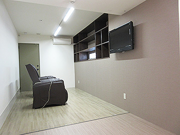 高松市多肥下町『+ite イット』